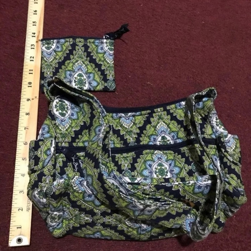 Vera Bradley purse & a matching wallet -cross body - Picture 3 of 10